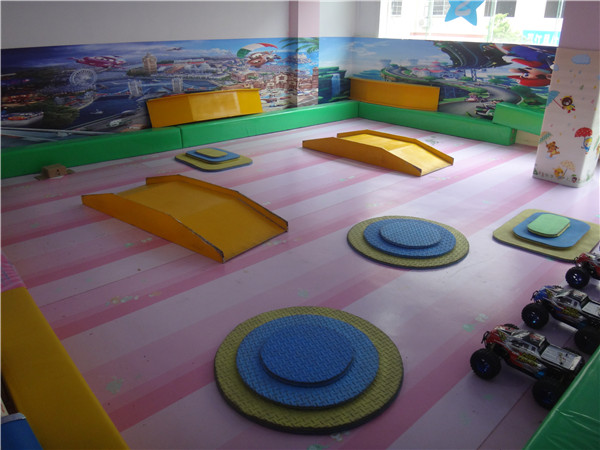 幼儿园PVC地板